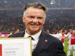 Louis-van-Gaal-Ia-diisukan-akan-menjabat.jpg