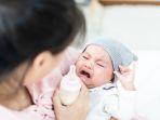 Menghadapi-bayi-yang-rewel-selama-penerbangan-adalah-tantangan-besar-bagi-orang-tua.jpg