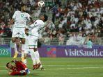 Muhsen-Al-Ghassani-Gol-Hasil-Oman-vs-Kyrgyzstan-Tutup-Syarat-Indonesia-Masuk-16-Besar-Piala-Asia.jpg