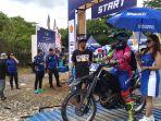 Nanda-Helmia-Pratiwi-salah-satu-peserta-Shell-bLU-cRU-Yamaha-Enduro-Challenge-2.jpg