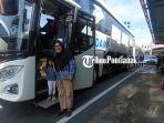 Nita-warga-asal-Sintang-yang-tiga-anaknya-ikut-program-mudik43d.jpg