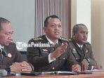 Nyoman-Hendra-saat-34weds.jpg
