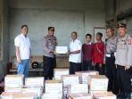PaketSembako-kepada-Warga-Sekadau.jpg