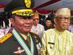 Panglima-Komando-Daerah-Militer-XIITanjungpura-Iwan-Setiawan-saat-diwawancarai.jpg