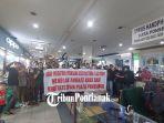 Pedagang-Khatulistiwa-Plaza-Pontianak-1.jpg
