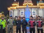 Pengamanan-pelaksanaan-sembahyang-natal-di-gereja-katolik-Santa-Perawan-Maria.jpg