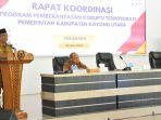 Penjabat-Pj-Bupati-Kayong-Utara-Alfian-saat-menghadiri-Rapat-Koordinasi-Pemberantasan.jpg