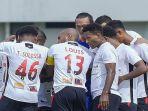 Pertandingan-Persipura-Jayapura-vs-PSCS-Cilacap.jpg