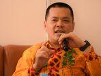 Pj-Bupati-Kayong-Utara-Romi-Wijaya-kepada-para-Alumni-FISIP-yang-hadir-pada-diskusi-Ikatan.jpg