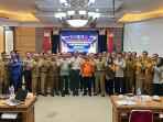 Plt-Kepala-Pelaksana-BPBD-Sanggau-Budi-Darmawan-saat-foto.jpg