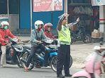PolisiLaluin-polisi.jpg