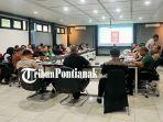 Proses-Rapat-Koordinasi-Persiapan-Festival-HAM-34ewf.jpg