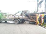 Proses-evakuasi-kendaraan-truk-yang-terlibat4353.jpg