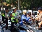 RESMI-Aturan-Tilang-Kendaraan-Terbaru-Per-1-Desember-2024-Kini-STNK-Langsung-Diblokir-Lengkap-Sanksi.jpg