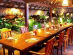 Rekomendasi-Tempat-Makan-dan-Nongkrong-di-Putussibau-Lengkap-Menu-Kuliner-Khas-Kapuas-Hulu.jpg