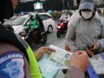 Resmi-Berubah-Aturan-Tilang-Kendaraan-Terbaru-2025-Motor-dan-Mobil-Langsung-Disita-Data-Dihapus.jpg
