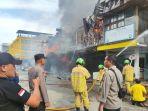 Ruko-Sintang-terbakar.jpg