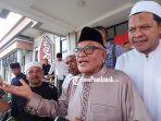 Rusman-Ali-saat-kembali-dari-Ibadah-Haji34ewf.jpg