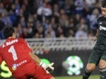 Sami-Khedira-lawan-Sociedad.jpg