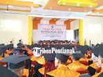 Sebanyak-365-orang-lulusan-terdiri-magister234e.jpg