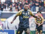 Sriwijaya-FC-berhasil-meraih-kemenangan-penting-dengan-skor-1-0-atas-PSMS-Medan.jpg