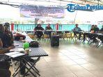 Suasana-ketika-Dinsos-P3AKB-Sanggau-menggelar-rapat-ber243rwefc.jpg