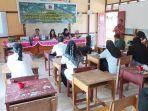 Suasana-pelatihan-training-guru-oleh-Program-Pendidikan-Lingkungan-dan-Kampanye.jpg