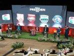 Suasana-saat-pembukaan-Piala-Presiden-2022.jpg
