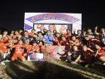 Suherman-saat-foto-bersama-usai-menutup435red.jpg