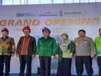 Sutarmidji-hadiri-peresmian-outlet-Kimia-Farma.jpg