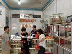 Toko-Kue-Bong-Meu-Chong-BMC-di-Jalan-Yos-Sudarso3245red.jpg