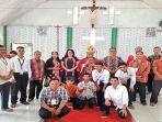 Uskup-Agung-Pontianak-Mgr-Agustinus-Agus-Berkati-Gereja-Katolik-Stasi-Batu-Ampar-Sungkung-Bengkayang.jpg