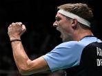 Viktor-Axelsen-dari-Denmark111.jpg