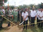 Wakil-Bupati-Mempawah-Muhammad-Pagi-saat-membuka-pelaksanaan-TNI-Manunggal-Membangun.jpg