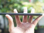 Xiaomi-Redmi-9T-memiliki-dimensi-yang-cukup-tebal.jpg