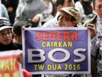 aksi-damai-guru-10_20160627_134241.jpg