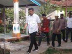 anggota-dpr-ri-maman-abdurrahman-baju-putih-dari-fraksi-partai-golkar.jpg