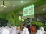 astra-motor-kalimantan-barat-melakukan-edukasi-safety-riding-kepada-2.jpg