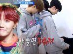 baik-hati-j-hope-bts-bawakan-camilan-dan-tanda-tangan-untuk-para-peserta-di-under-nineteen.jpg