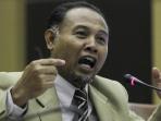 bambang-widjojanto-saat-menjalani-uji.jpg