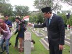 basuki-tjahaja-purnamaahok-di-kalibata_20160603_102908.jpg