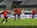bruno-fernandes-mencetak-golnya-untuk-manchester-united.jpg
