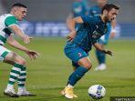 calhanoglu-saat-ac-milan-bertandang.jpg
