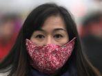 cara-mengatasi-wajah-jadi-berjerawat-akibat-pakai-masker.jpg
