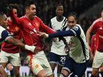 dan-Manchester-United-berhadapan-di-Liga-Premier-2024-2025.jpg