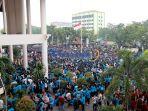 demo-mahasiswa-1.jpg<pf>demo-mahasiswa-2.jpg<pf>demo-mahasiswa-3.jpg<pf>demo-mahasiswa-4.jpg<pf>demo-mahasiswa-5.jpg<pf>demo-mahasiswa-6.jpg