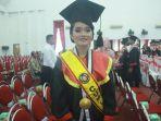 efrika-siboro-saat-wisuda-iii-stkip-pamane-talino-ngabang-pada-30-januari-2019.jpg