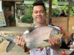 eza-gionino-laporkan-pria-asal-kalbar-berawal-dari-pembelian-ikan-arwana-hingga-ancaman-pembunuhan.jpg