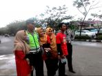 foto-bareng-polisi_20161009_103307.jpg