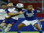 foto-saat-persib-vs-persita.jpg